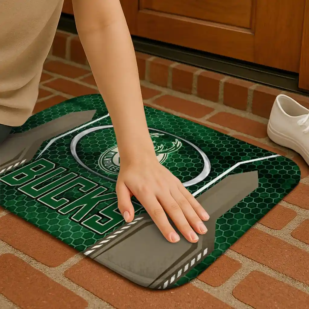 milwaukee-bucks-hexagon-oval-green-doormat-premium-grade.webp