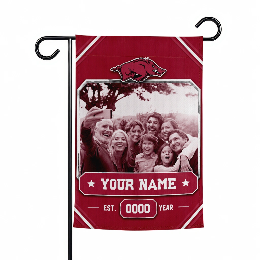 arkansas-razorbacks-garden-flag-customized-photo-frame-red-best-selling.webp arkansas razorbacks garden flag customized photo frame red best selling