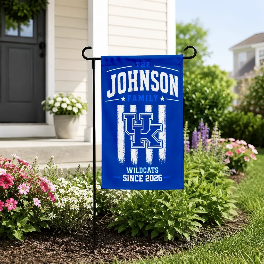 Kentucky Wildcats Garden Flag Customized Distressed Stripes Blue New Arrival Kentucky Wildcats Garden Flag Customized Distressed Stripes Blue New Arrival